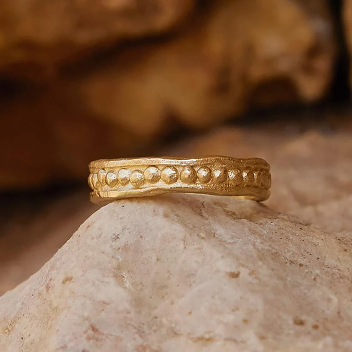 Anillo Zita